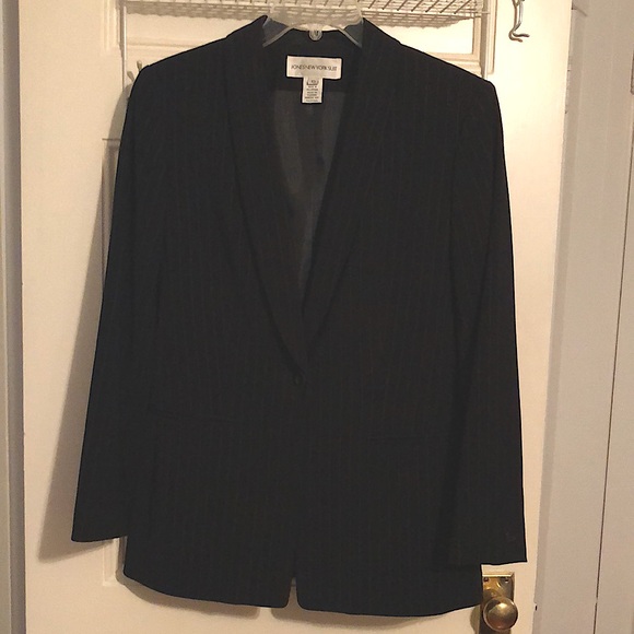 Jones New York career blazer size 10 black with white pin stripes, polyester - Picture 1 of 6